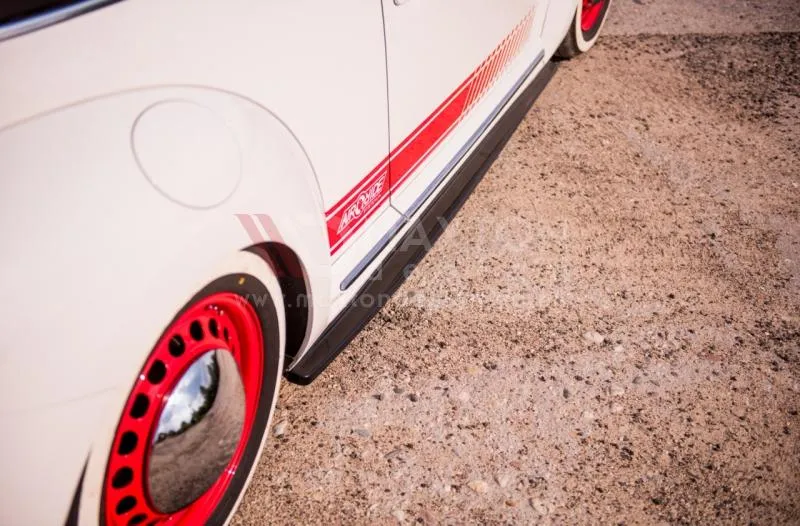 Maxton Design Beetle Side Skirt Diffusers