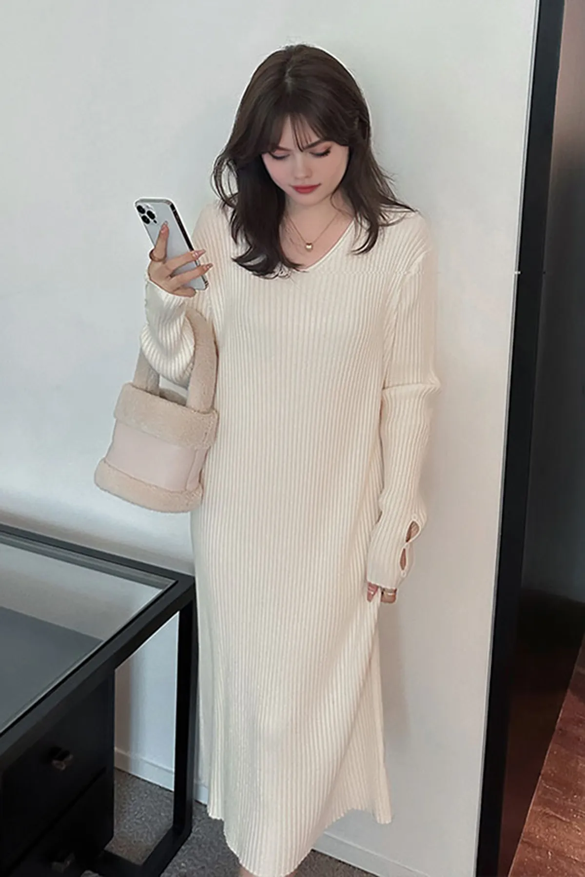 Temperament V-neck loose slimming knitted dress