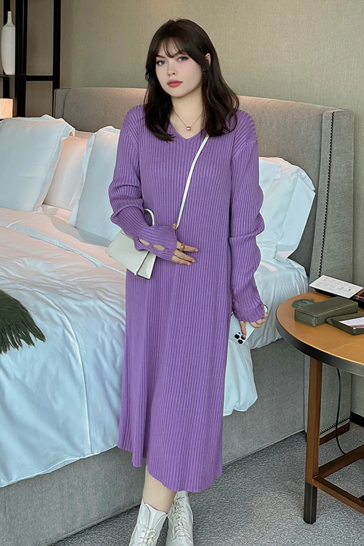 Temperament V-neck loose slimming knitted dress